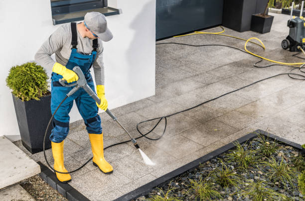 Best Sidewalk Pressure Washing  in Lombard, IL